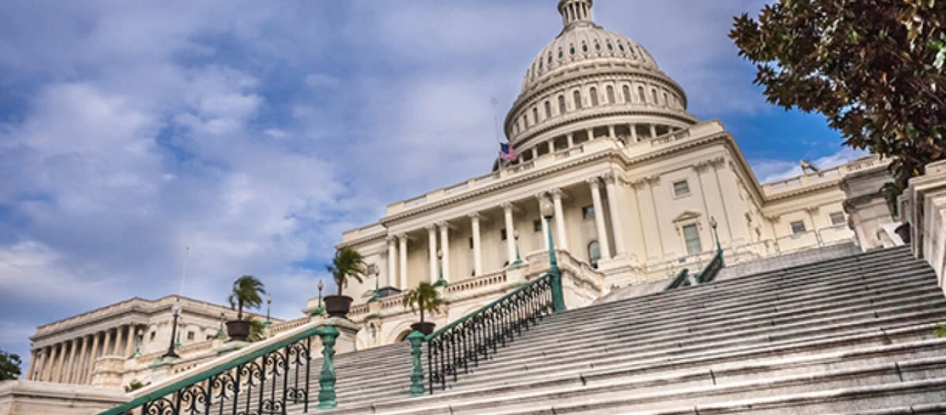 Ψηφίστηκε το σχέδιο του αμερικανικού αμυντικού προϋπολογισμού για το 2021: Με «βέτο» απειλεί ο Ντ.Τραμπ